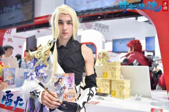 搞趣网：梦幻诛仙手游装备可以交易吗 装备交易介绍（梦幻新诛仙手游怎么交易）