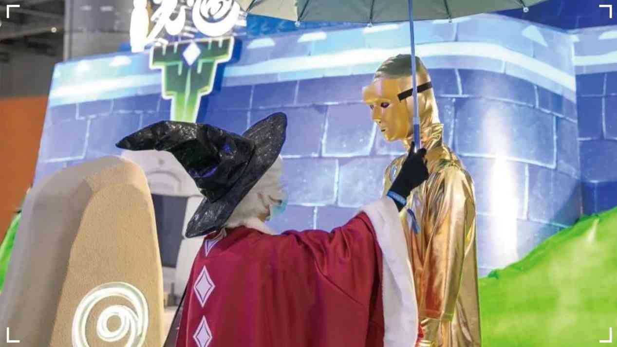 光遇：漫展COS小金人，好像十八罗汉？可爱的光崽（cosplay光遇）