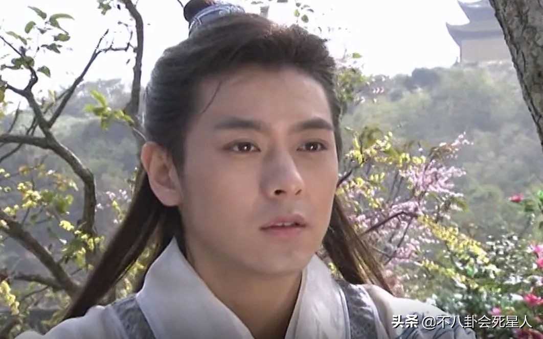 新《天龙八部》丑男图鉴,段誉和虚竹,都输给了66岁的吕良伟