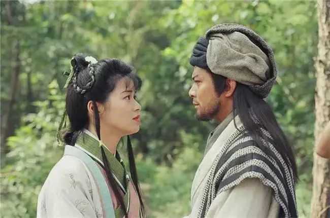 新版《天龙八部》造型辣眼睛,段誉留现代斜刘海,王语嫣刻意装嫩