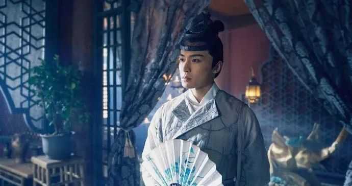 新版《天龙八部》造型辣眼睛,段誉留现代斜刘海,王语嫣刻意装嫩