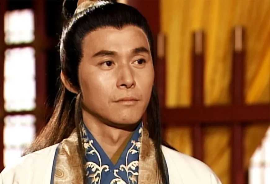 新版《天龙八部》造型辣眼睛,段誉留现代斜刘海,王语嫣刻意装嫩