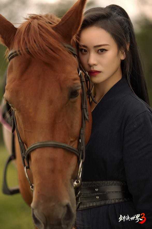 大师姐凌云联合火线妹,迎接西山居《剑侠江湖3》新版本上线