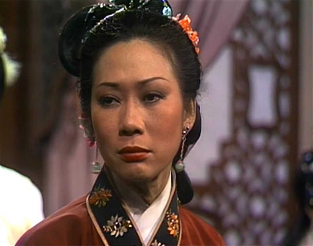 从黄文慧到黄奕,6版天龙八部秦红棉,如同一部英气美人进化史