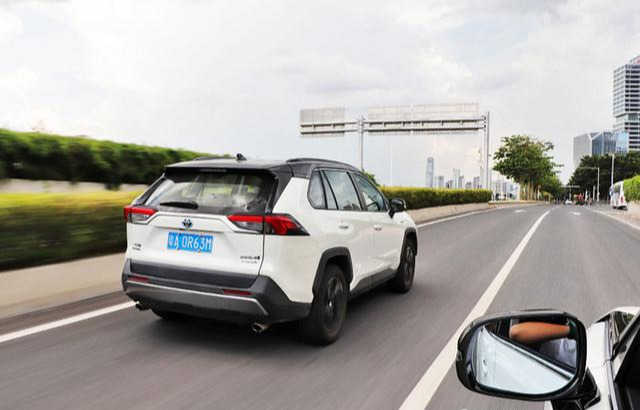一汽丰田RAV4超深度车评:不是所有的传奇都能延续传奇