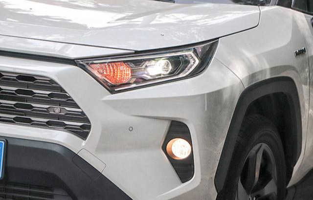一汽丰田RAV4超深度车评:不是所有的传奇都能延续传奇