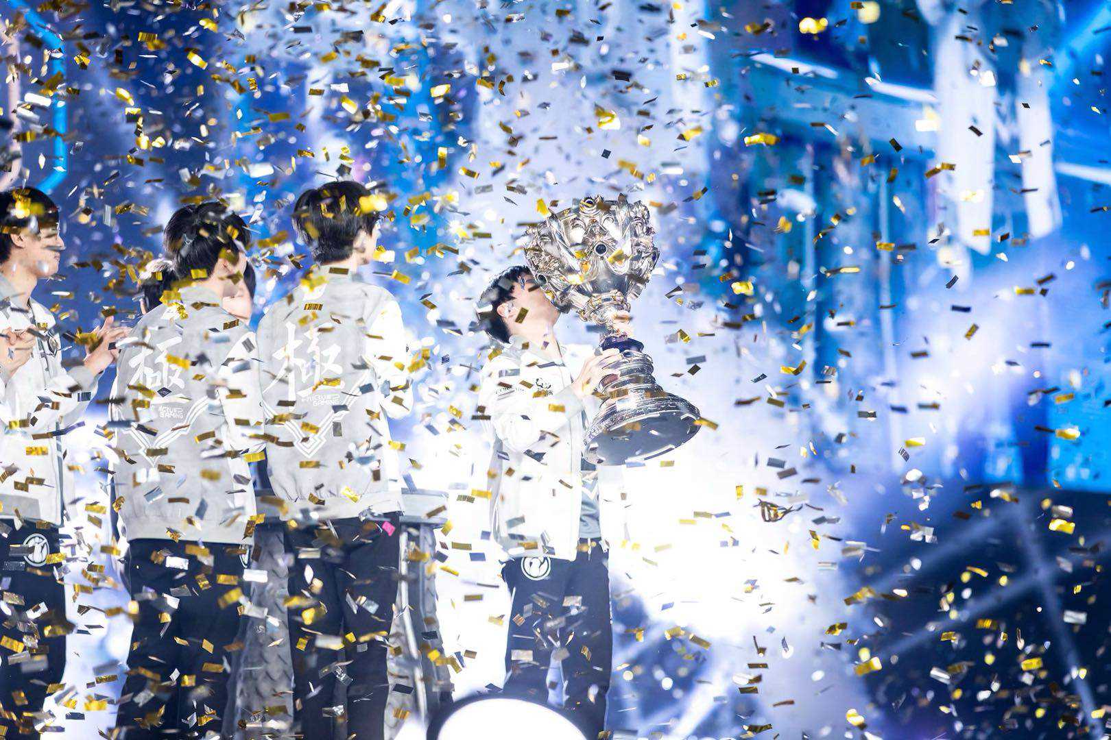 英雄联盟：LCK收官日有可能迎来加赛，周日所有比赛提前两小时（英雄联盟lck赛程）